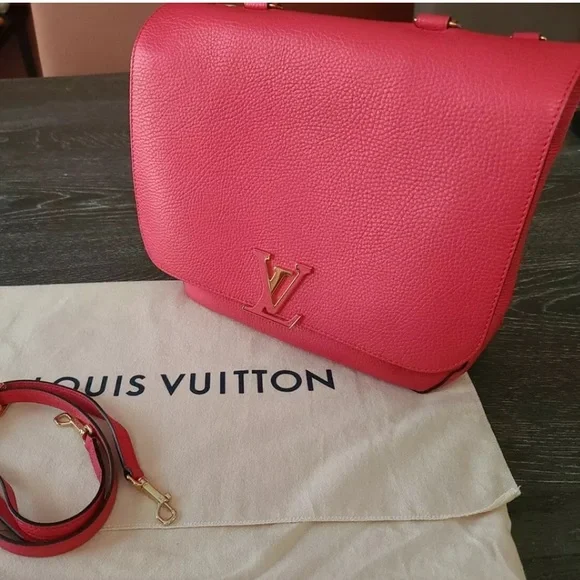 LOUIS VUITTON BAG - Picture 4 of 7